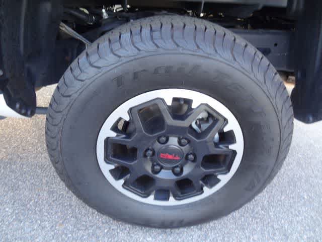 Used 2024 Toyota Tacoma TRD Off-Road AWD/4WD image 33
