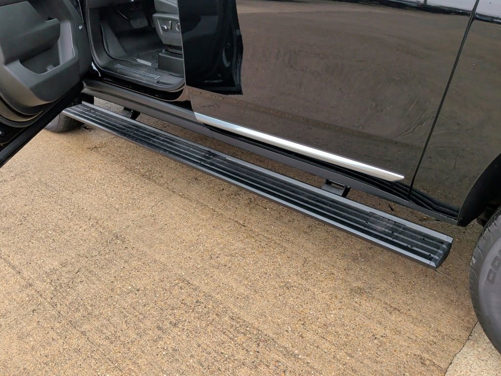 New 2026 GMC Yukon XL Denali w/ Sun & Power Step Package image 49