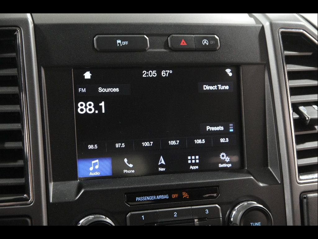 Used 2018 Ford F150 XLT w/ Equipment Group 302A Luxury AWD/4WD image 11