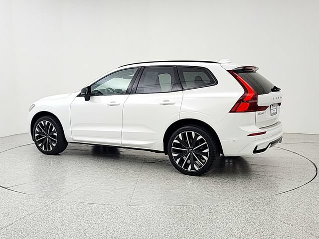 Certified 2026 Volvo XC60 B5 Ultra AWD/4WD image 7
