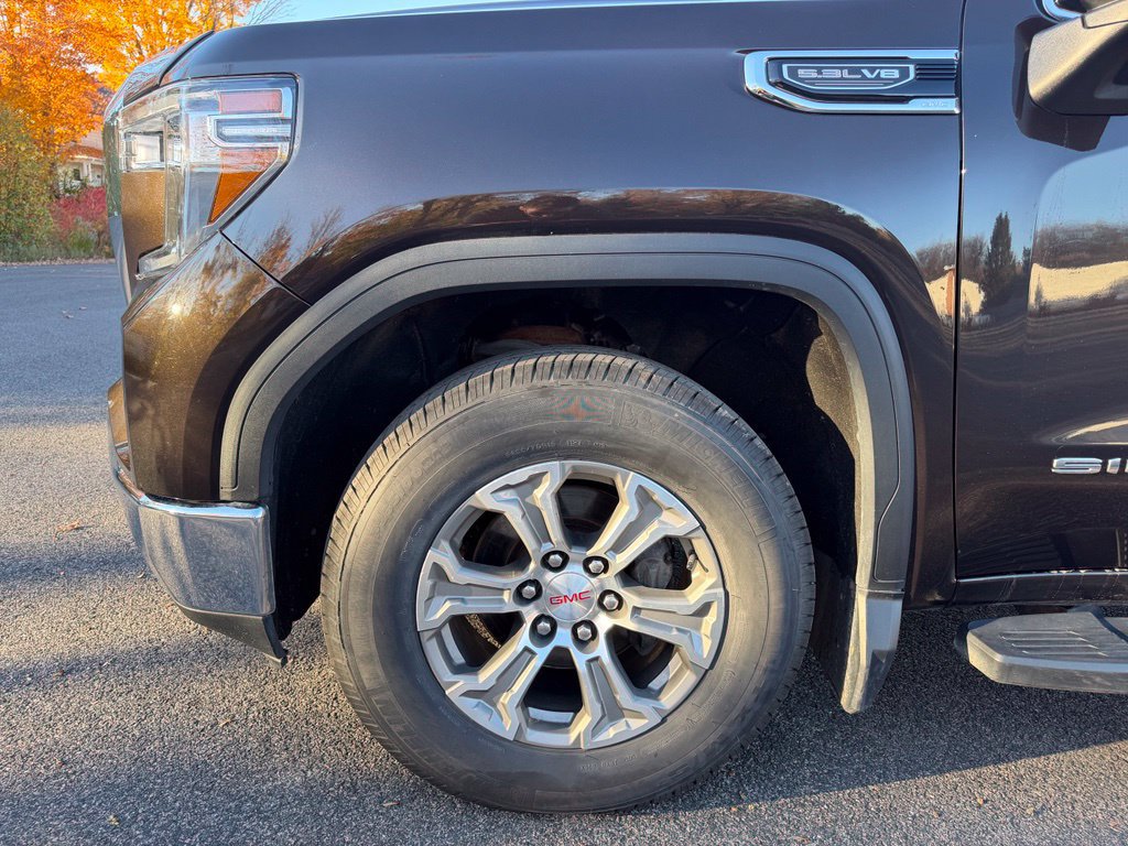 Used 2020 GMC Sierra 1500 SLE w/ SLE Value Package AWD/4WD image 21