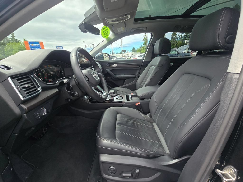 Used 2022 Audi Q5 2.0T Premium Plus w/ Premium Plus Package AWD/4WD image 21