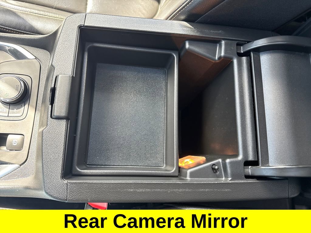 Used 2021 Chevrolet Traverse LT w/ LT Premium Package image 27