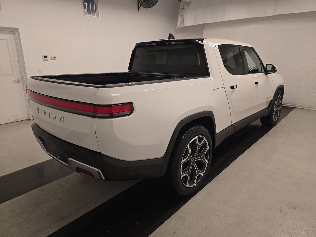 Used 2023 Rivian R1T Adventure image 2