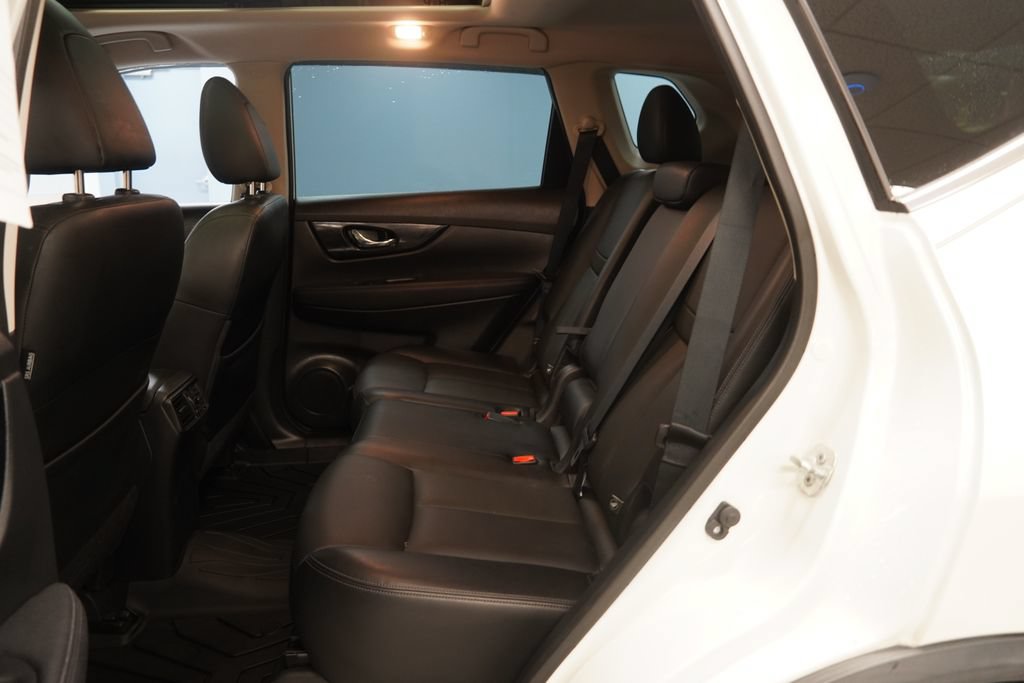 Used 2018 Nissan Rogue SL w/ Premium Package AWD/4WD image 27