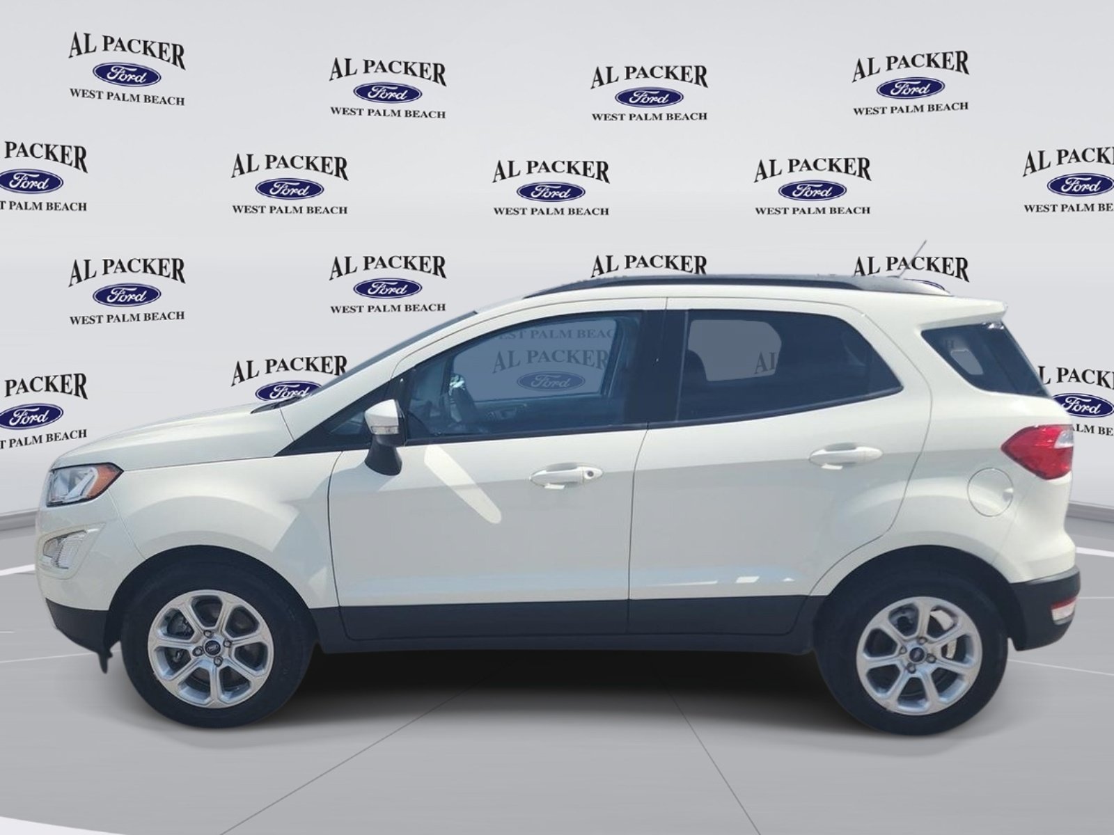 Used 2021 Ford EcoSport SE w/ SE Convenience Package FWD image 2