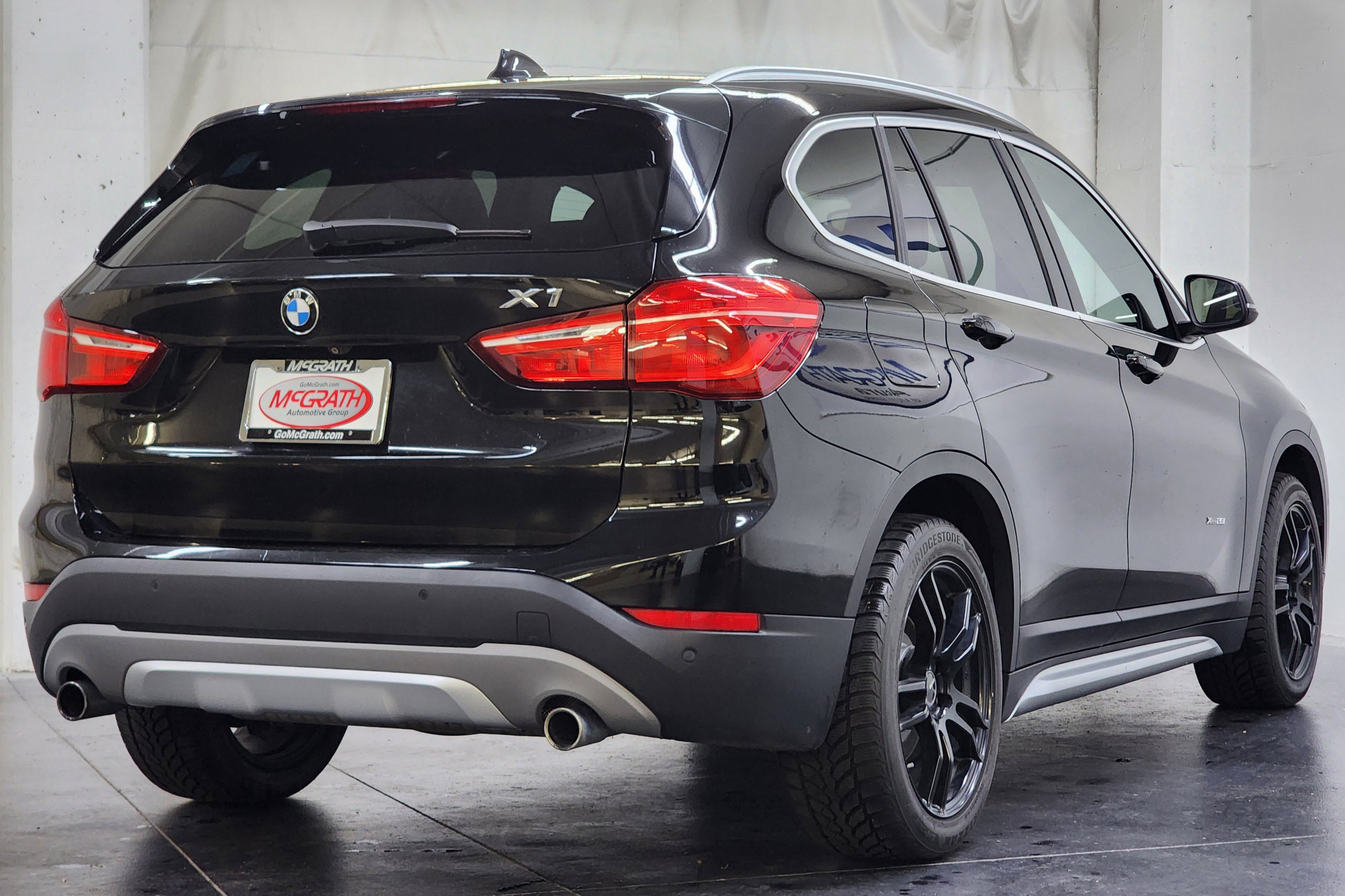 Used 2017 BMW X1 xDrive28i image 5