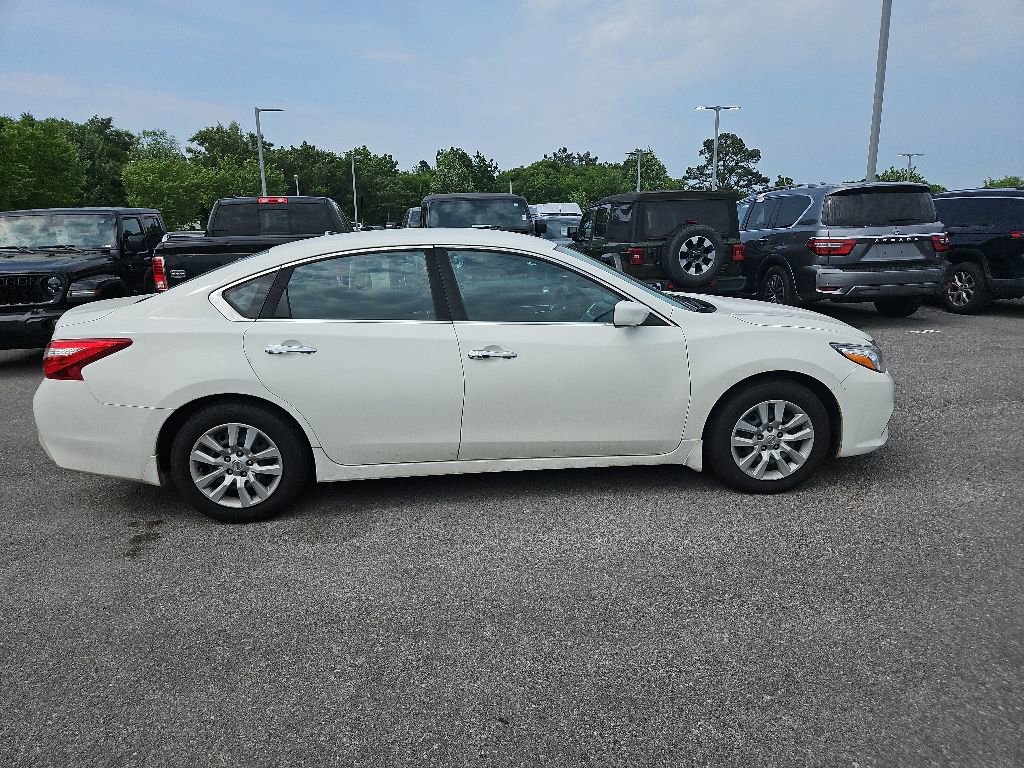 Used 2016 Nissan Altima 2.5 S FWD image 8