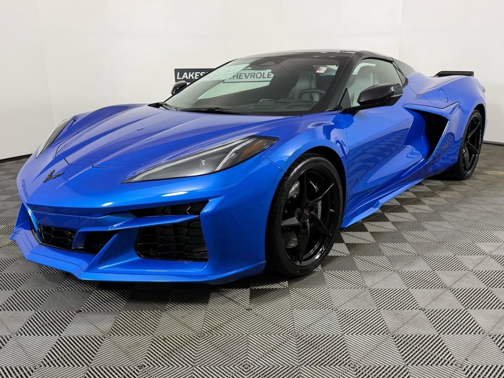 New 2026 Chevrolet Corvette E-Ray image 2