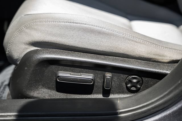 Used 2020 Honda Accord EX image 32