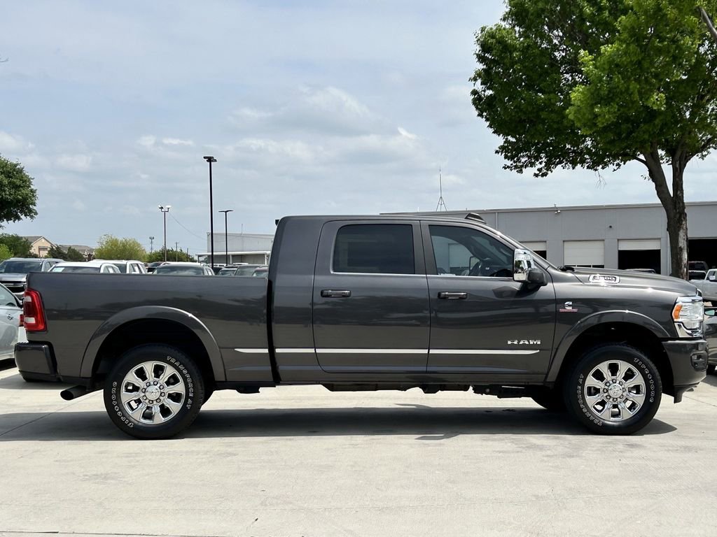 Used 2023 RAM 2500 Limited w/ Towing Technology Group image 3