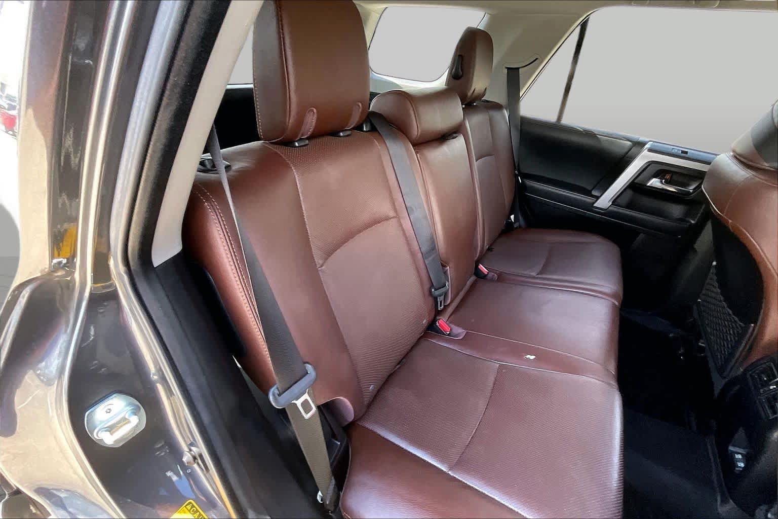 Used 2021 Toyota 4Runner Limited AWD/4WD image 37