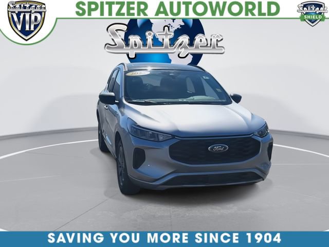 Used 2023 Ford Escape ST-Line w/ Tech Pack #1 image 3