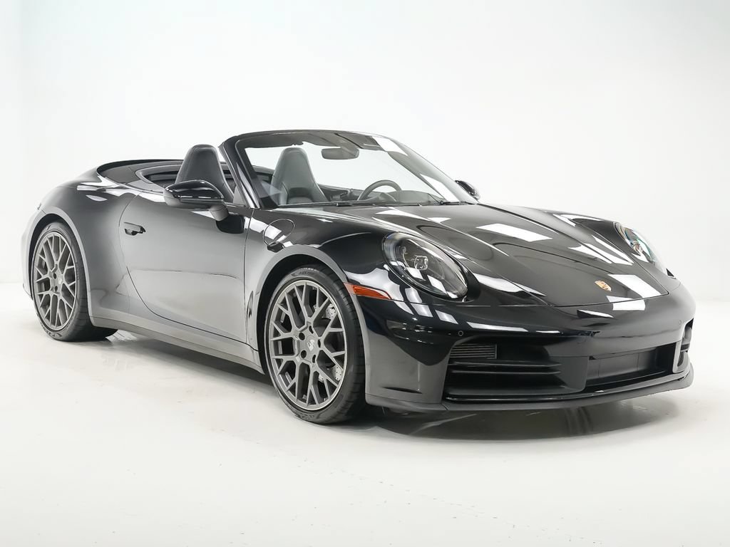 Used 2025 Porsche 911 Carrera RWD image 9