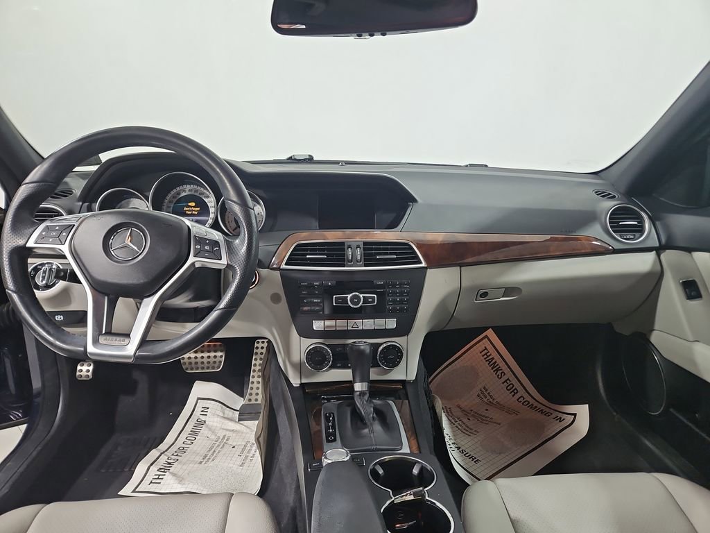 Used 2013 Mercedes-Benz C 300 4MATIC Sedan image 12