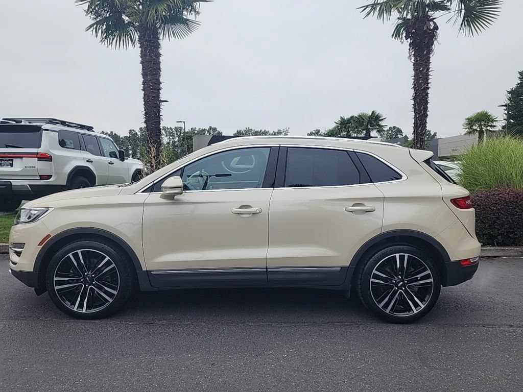 Used 2018 Lincoln MKC Reserve AWD/4WD image 2