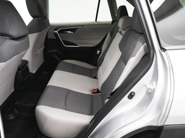 Used 2022 Toyota RAV4 XLE w/ Convenience Package AWD/4WD image 40