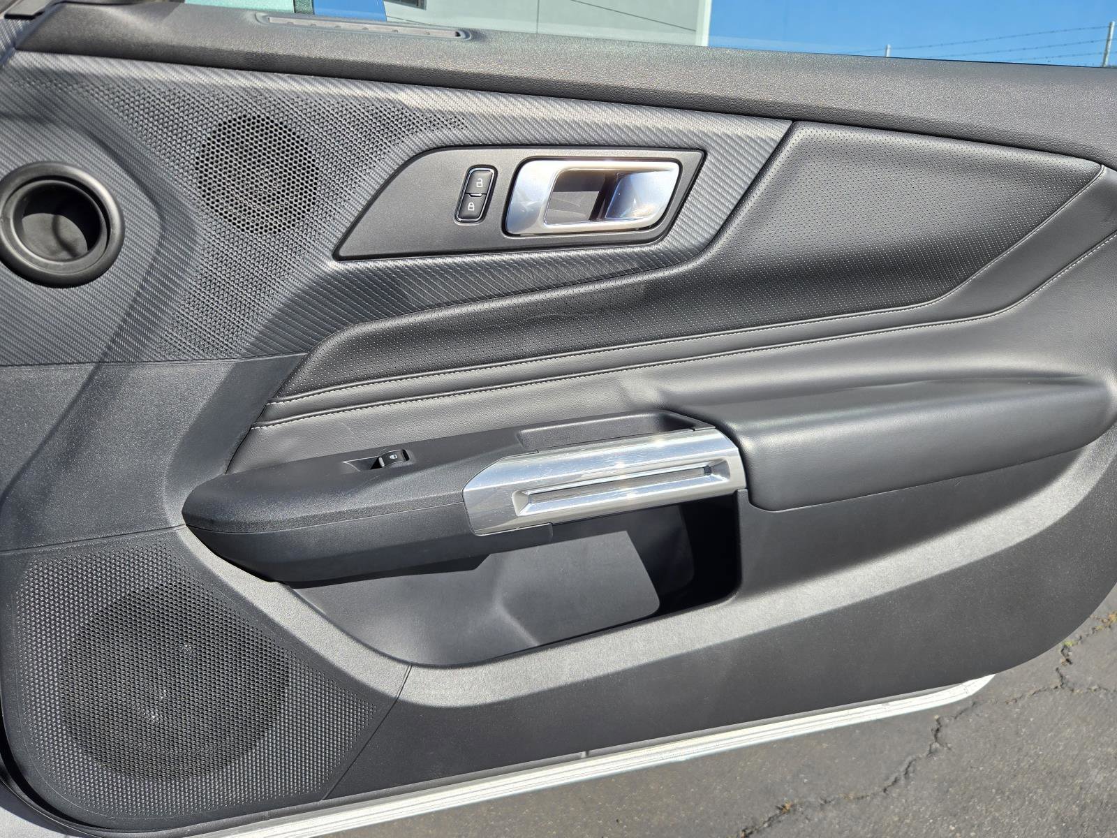 Used 2024 Ford Mustang Premium RWD image 30
