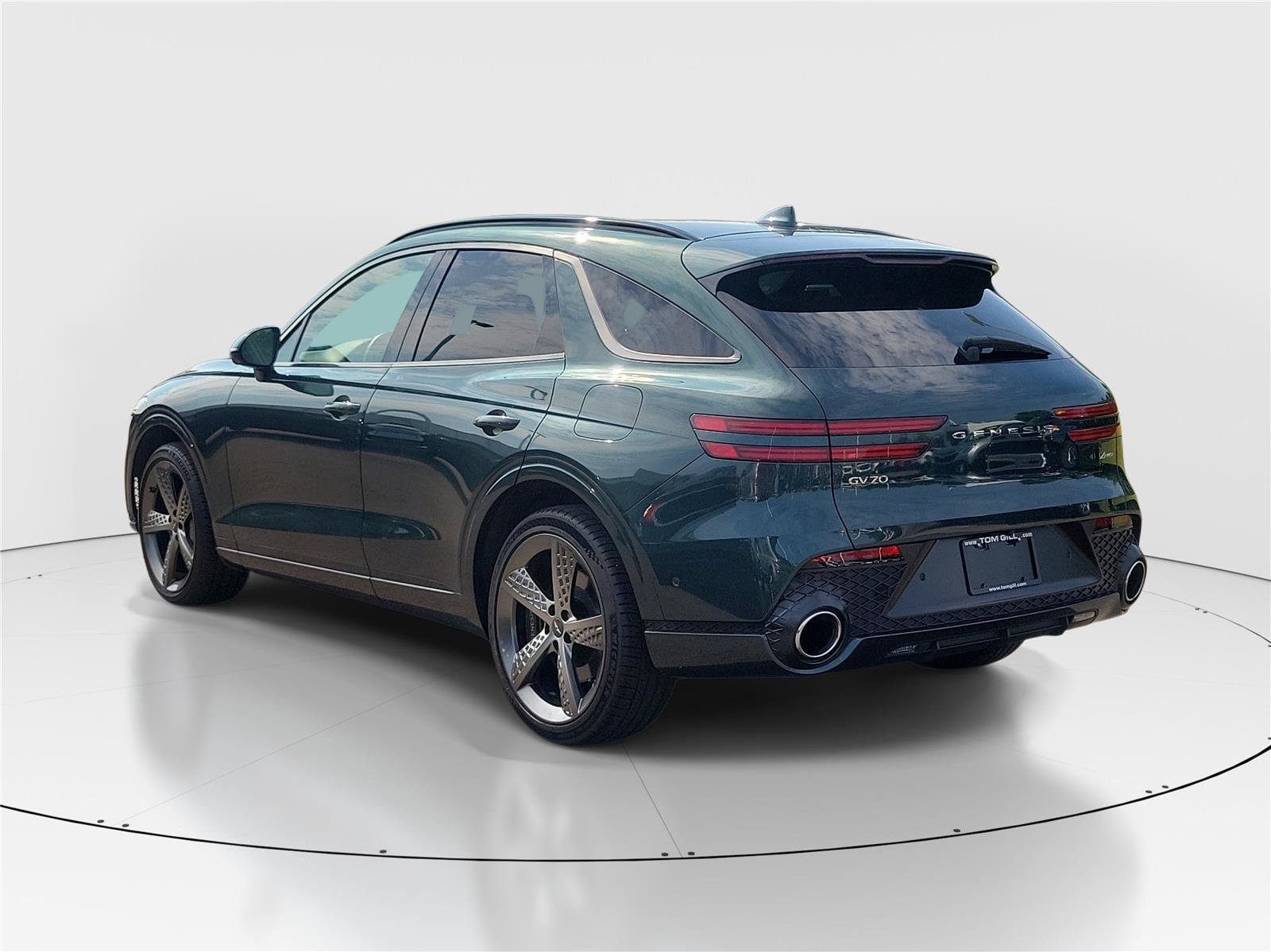 Used 2023 Genesis GV70 2.5T w/ Sport Prestige Package AWD/4WD image 3