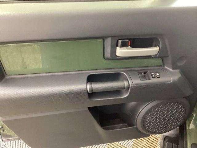 Used 2013 Toyota FJ Cruiser 4WD image 14