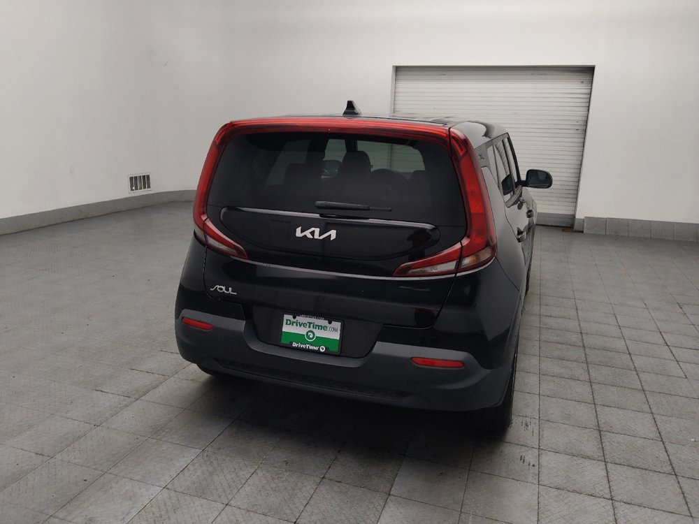 Used 2022 Kia Soul LX FWD image 7