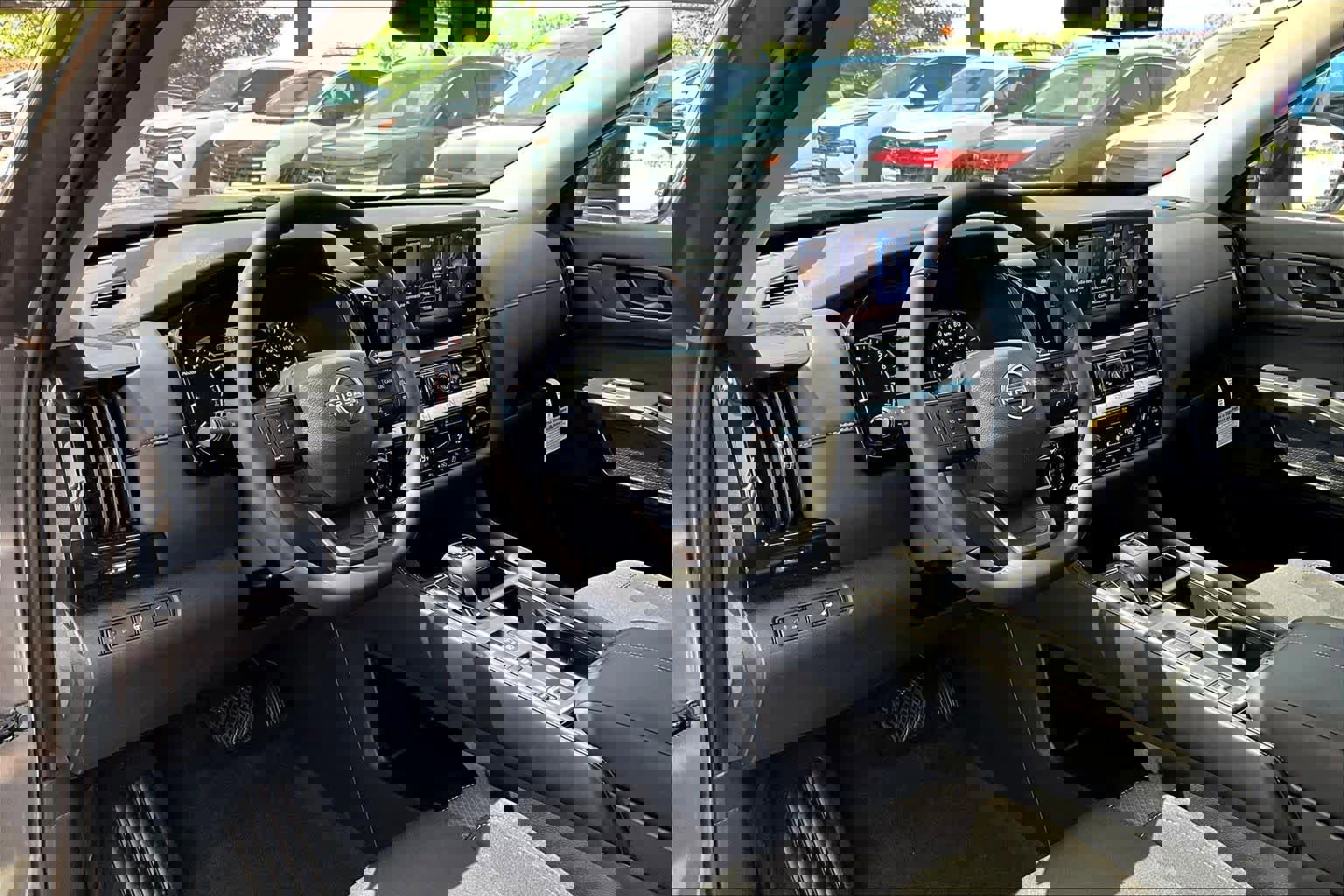 New 2026 Nissan Pathfinder SV image 10