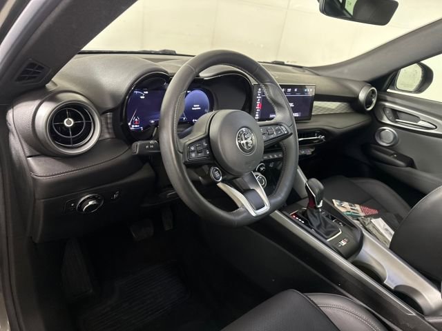 Used 2024 Alfa Romeo Tonale Ti image 13
