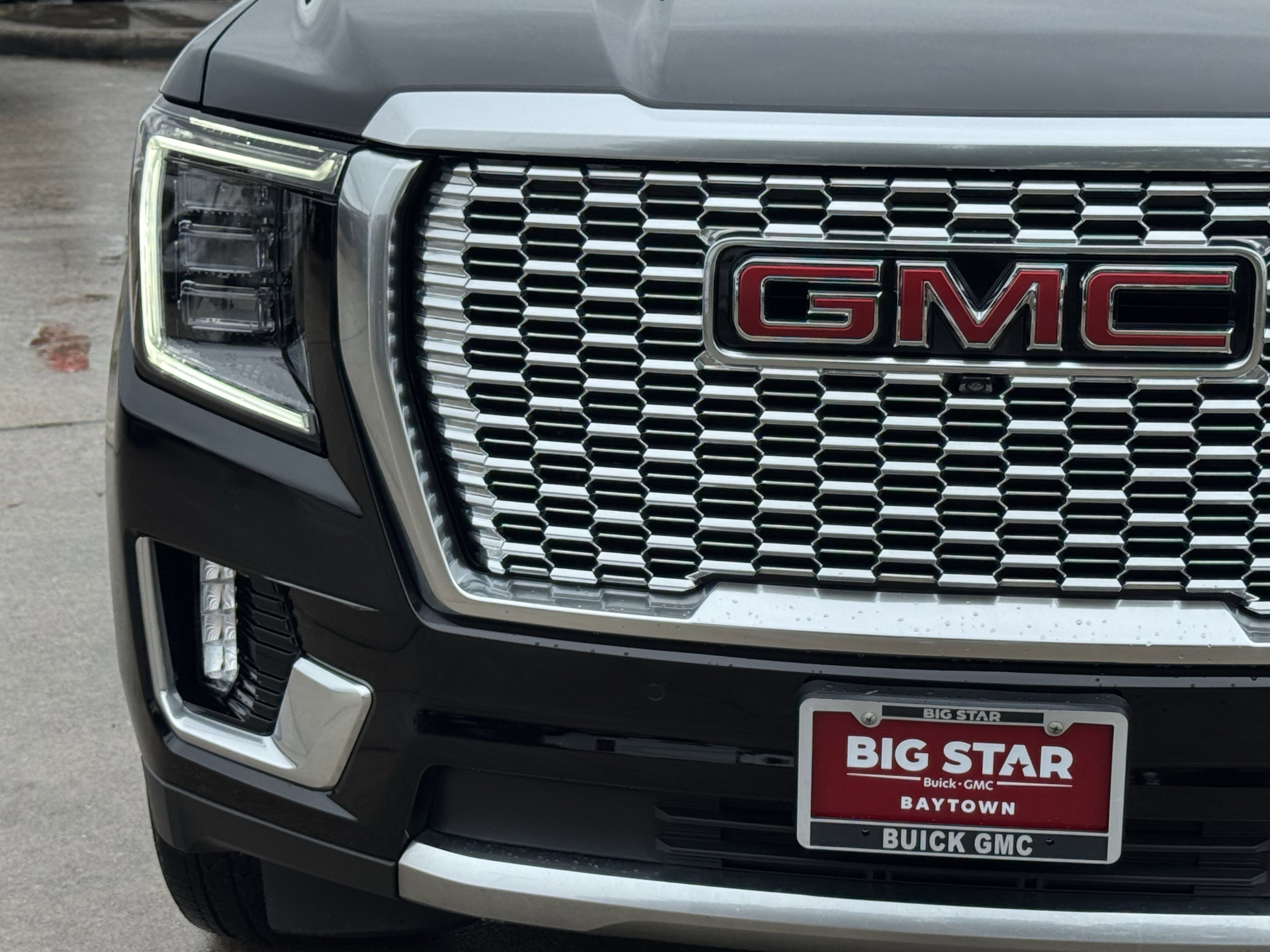 Used 2024 GMC Yukon XL Denali w/ Max Trailering Package RWD image 6
