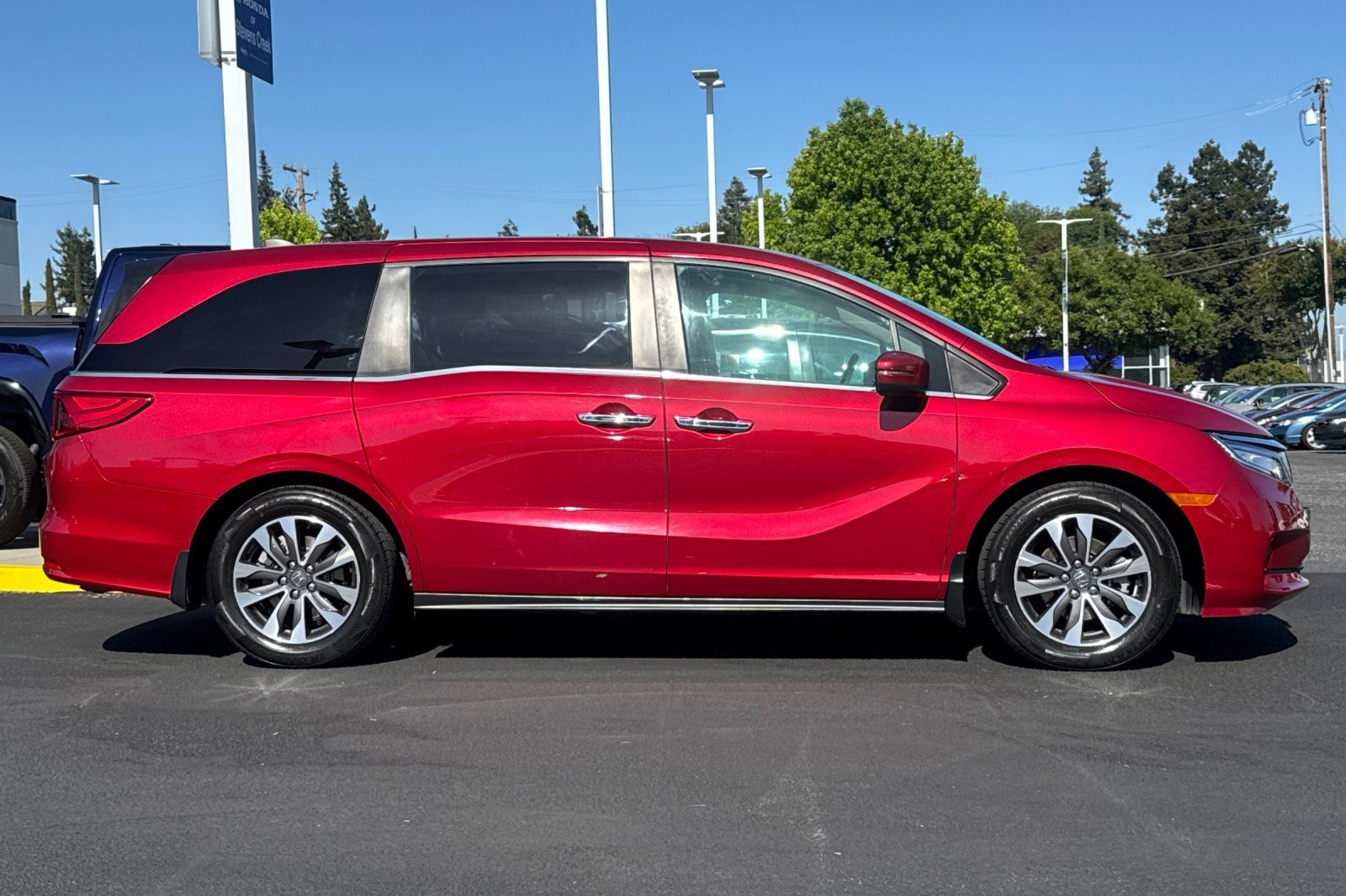 Used 2022 Honda Odyssey EX-L image 8