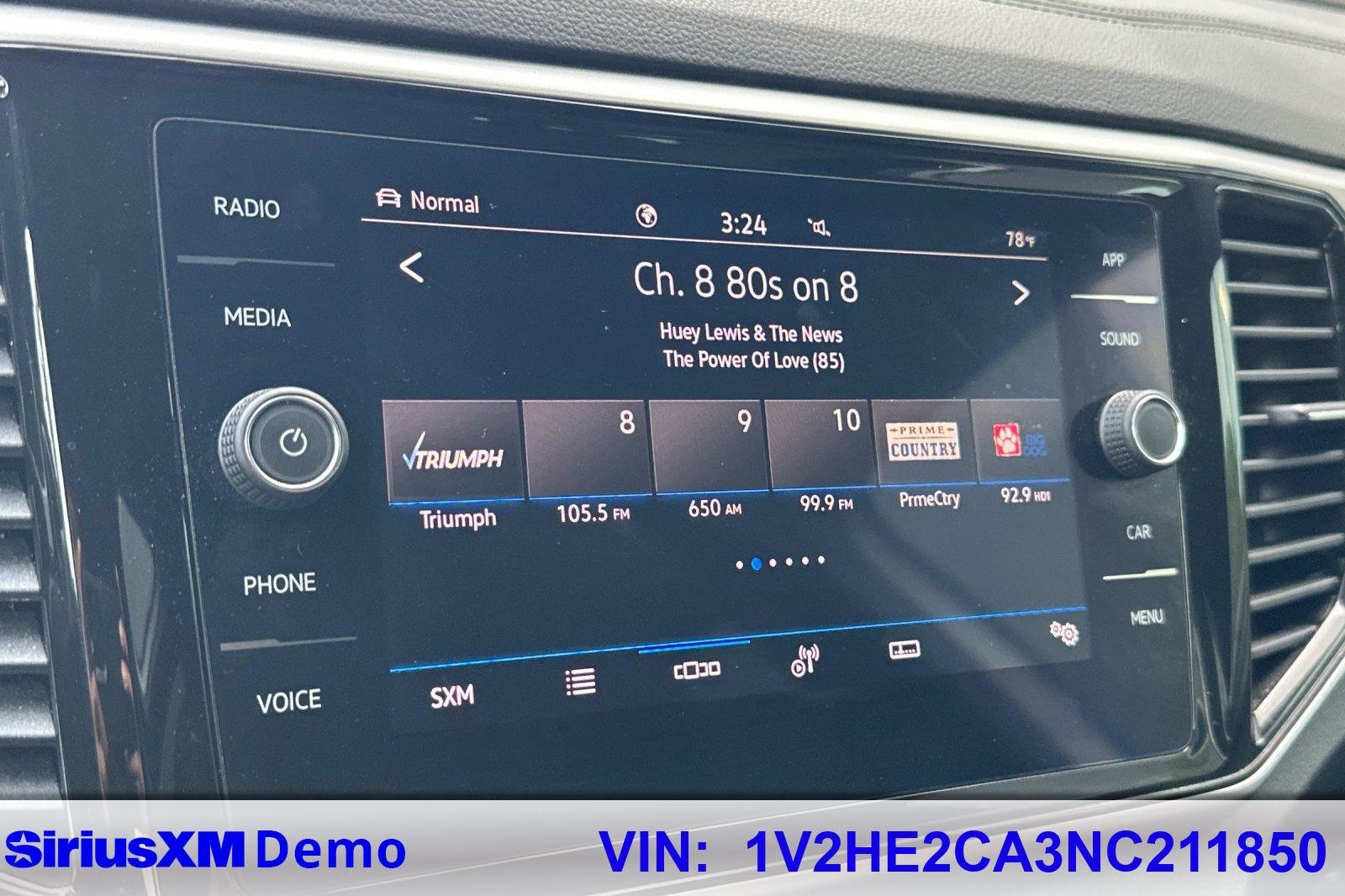 Used 2022 Volkswagen Atlas Cross Sport SE image 28