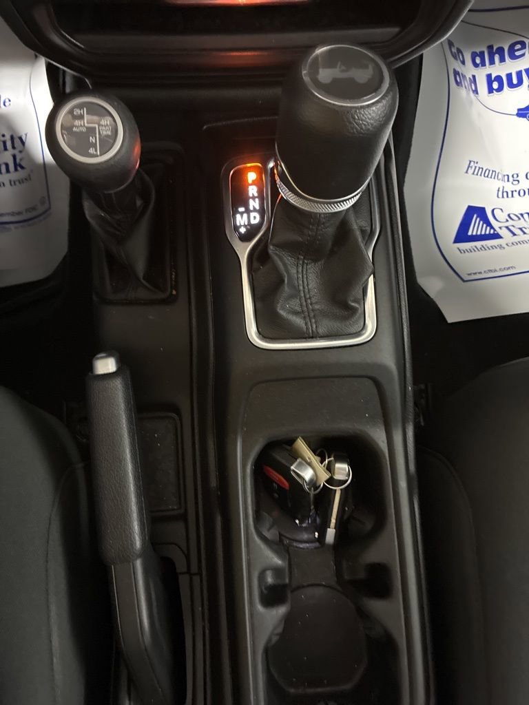 Used 2023 Jeep Wrangler Unlimited image 19