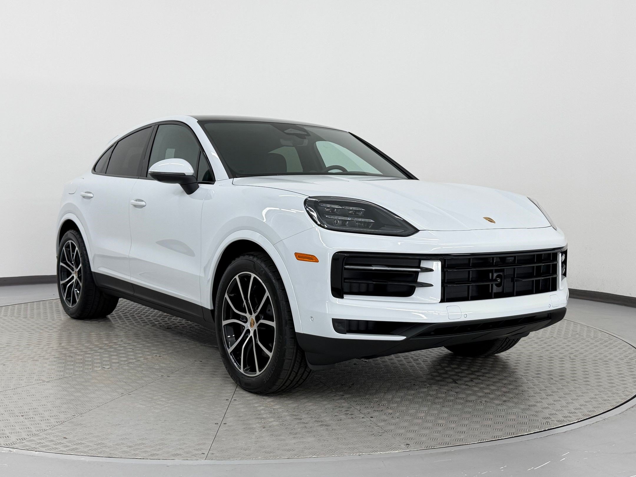 New 2026 Porsche Cayenne Coupe AWD/4WD image 7