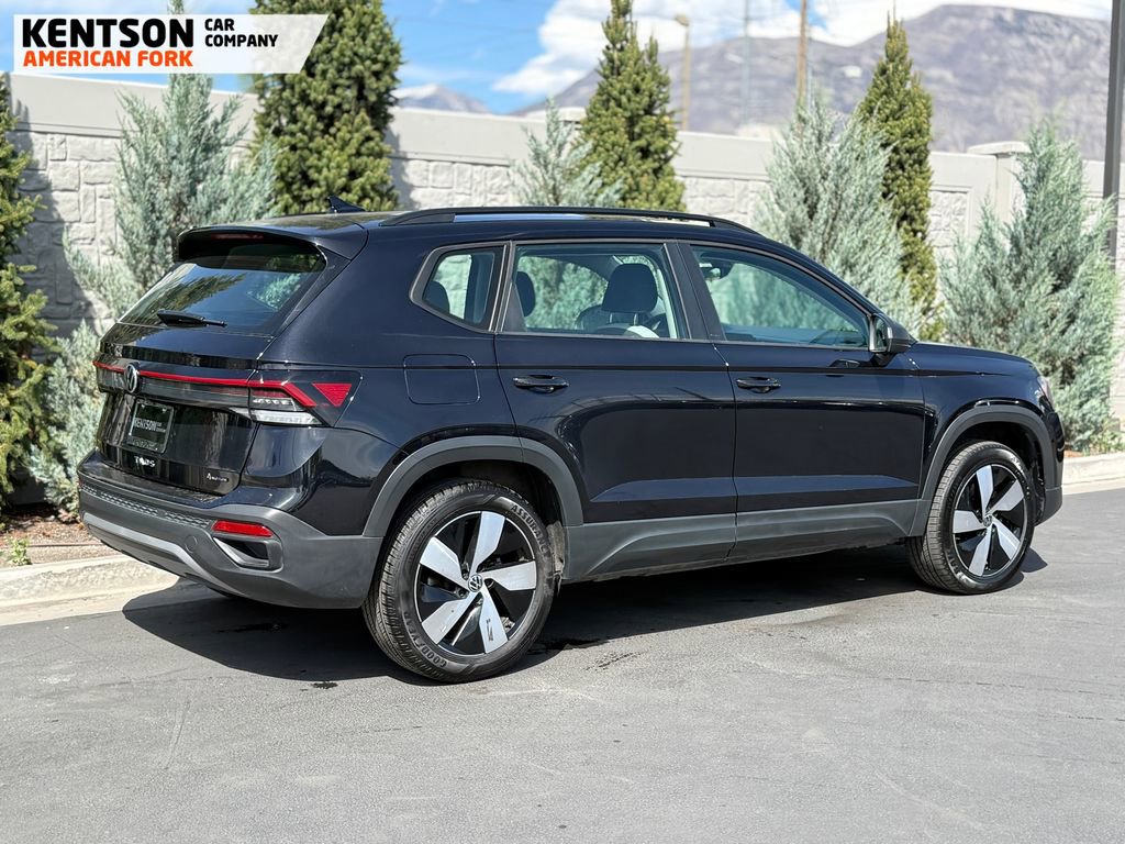 Used 2025 Volkswagen Taos S AWD/4WD image 10