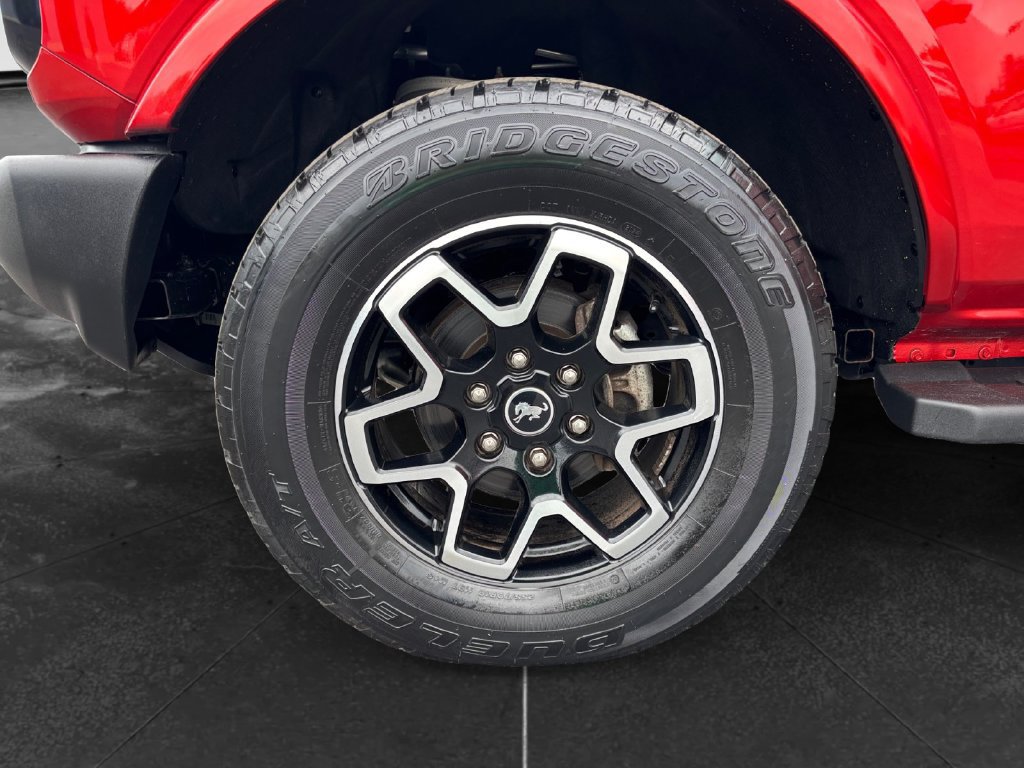 Used 2024 Ford Bronco Outer Banks AWD/4WD image 15