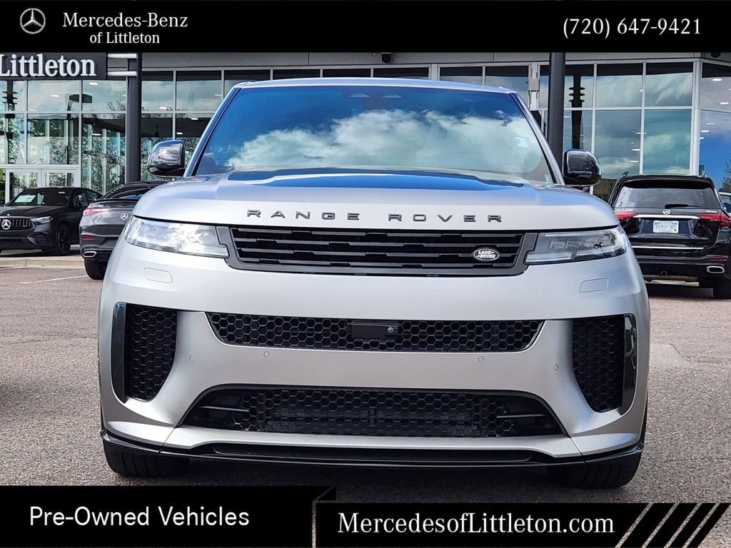 Used 2024 Land Rover Range Rover Sport AWD/4WD image 2