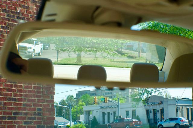 Used 2015 Mercedes-Benz C 300 4MATIC Sedan image 40