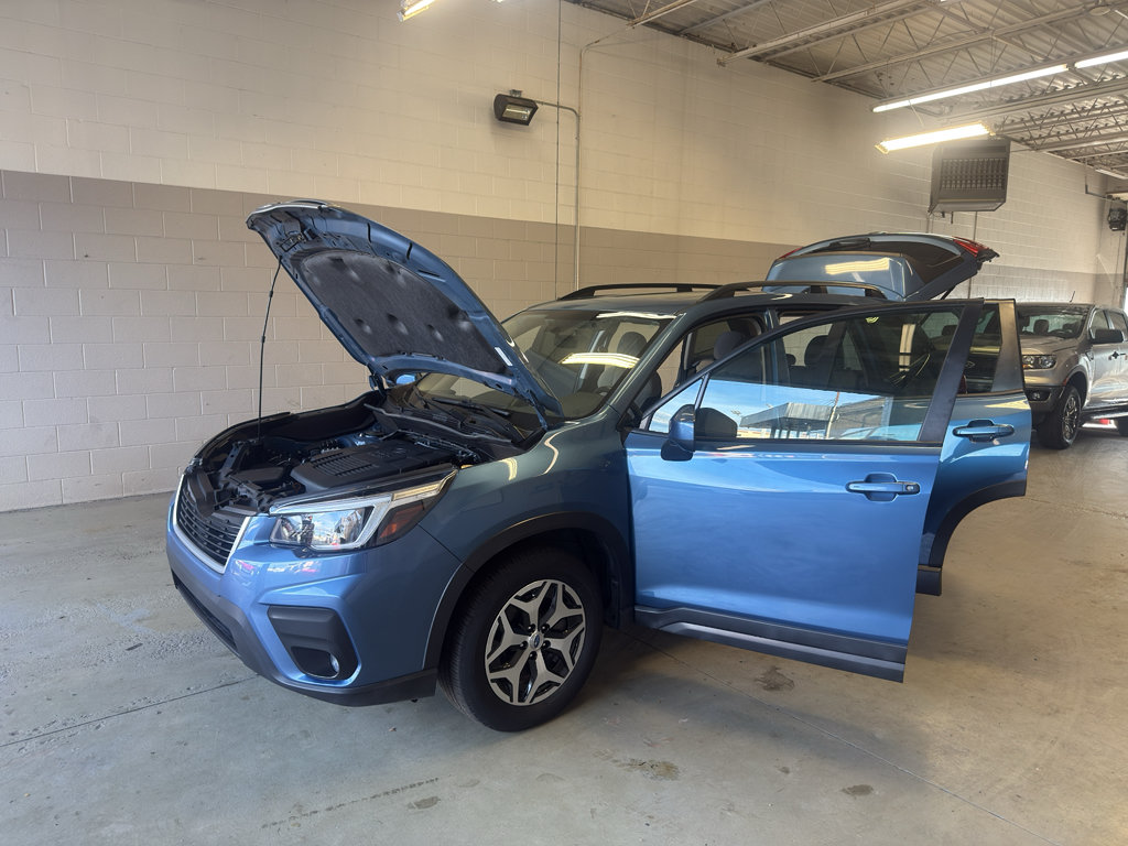 Used 2021 Subaru Forester Premium AWD/4WD image 11