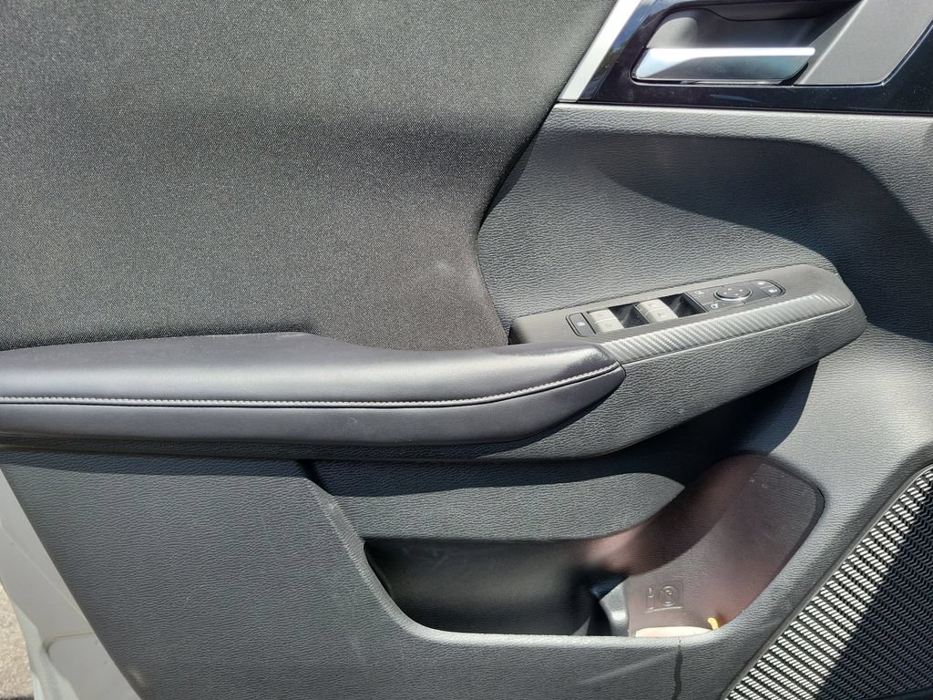 Used 2026 Mitsubishi Outlander ES FWD image 23