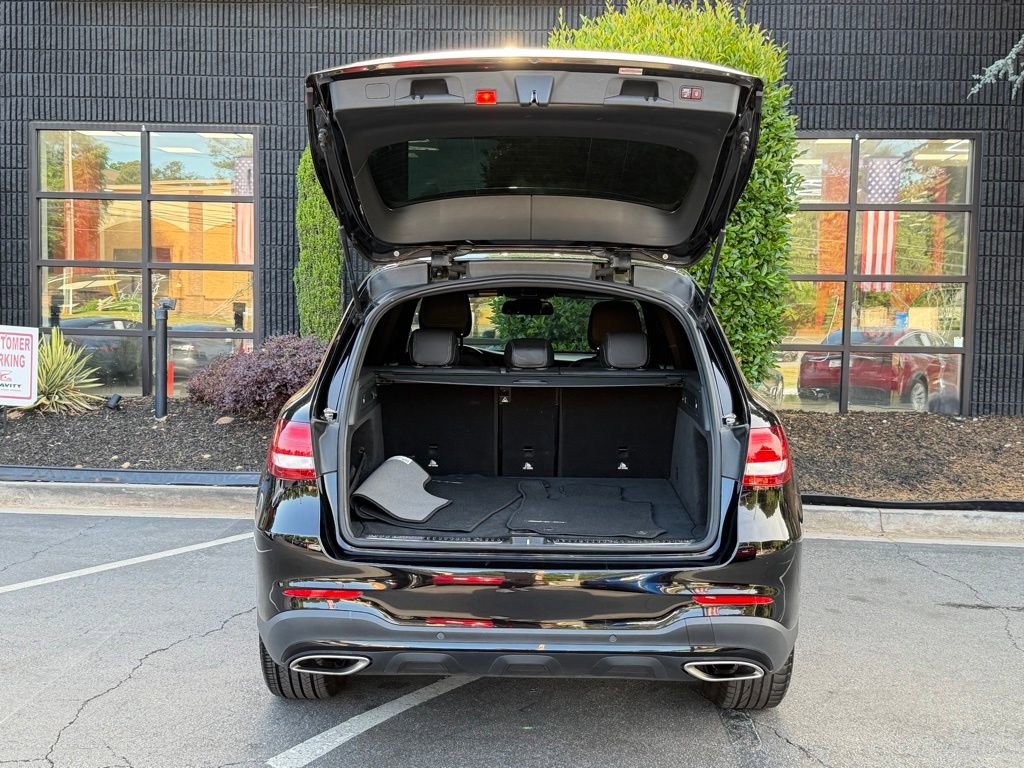 Used 2019 Mercedes-Benz GLC 300 4MATIC image 17