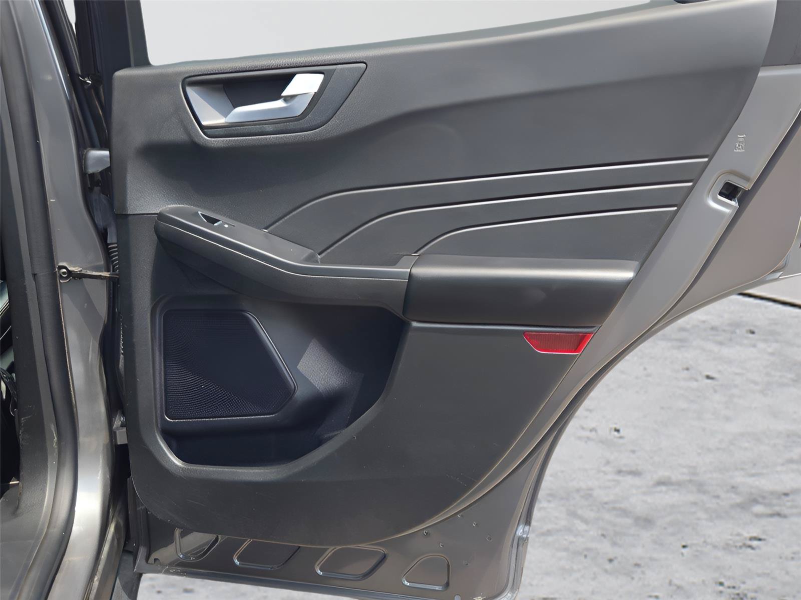 Used 2024 Ford Escape ST-Line FWD image 10