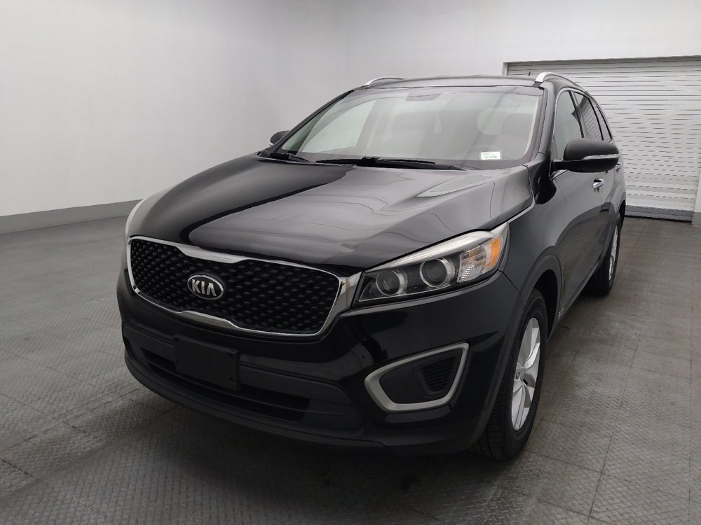 Used 2017 Kia Sorento LX image 15