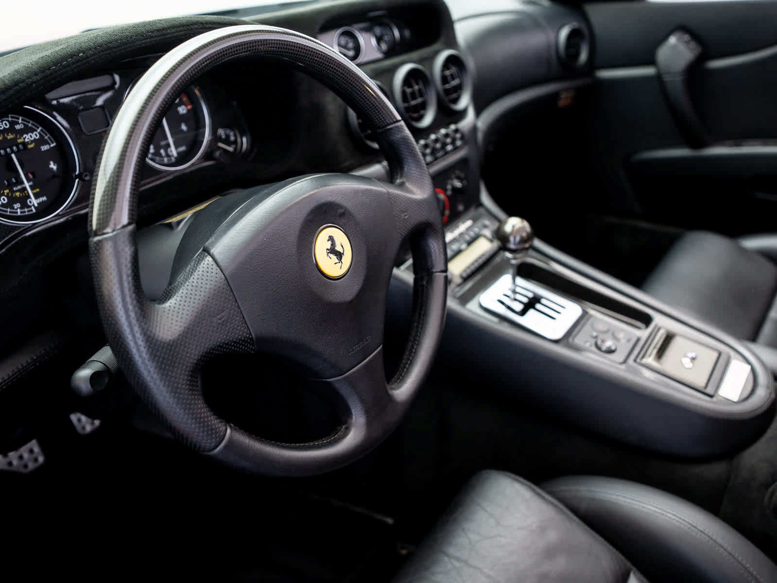 Used 2001 Ferrari 550 Maranello Barchetta RWD image 17