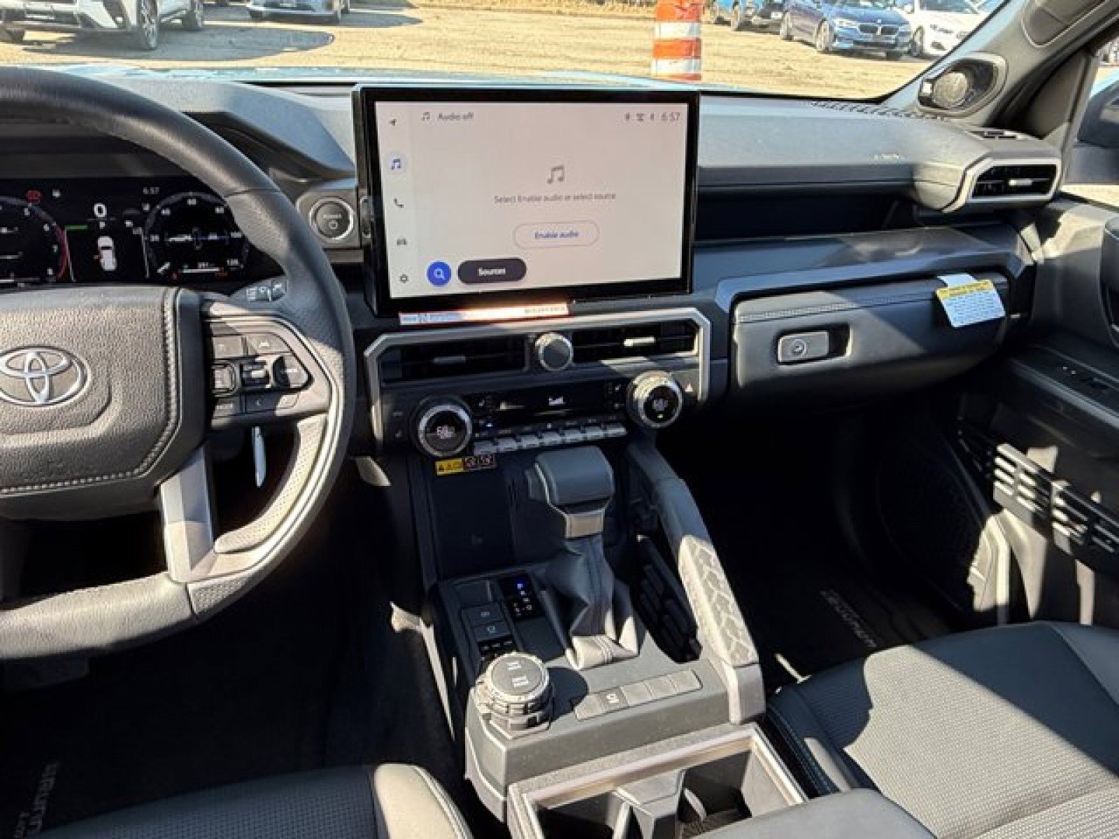 Used 2025 Toyota 4Runner Limited image 14