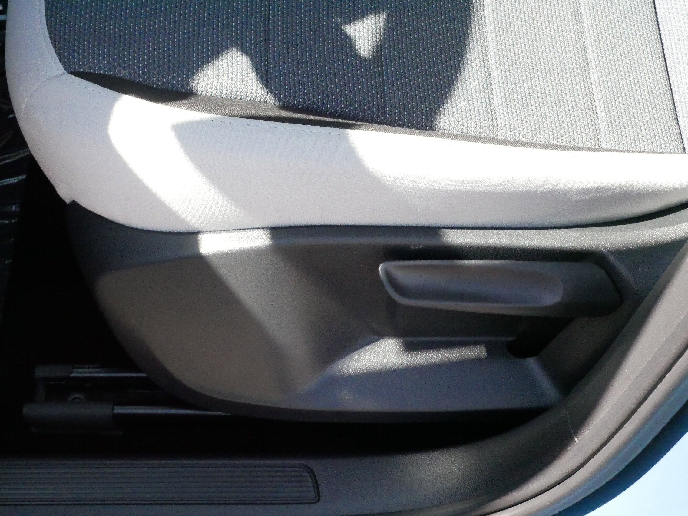 Certified 2025 Volkswagen Taos S AWD/4WD image 20