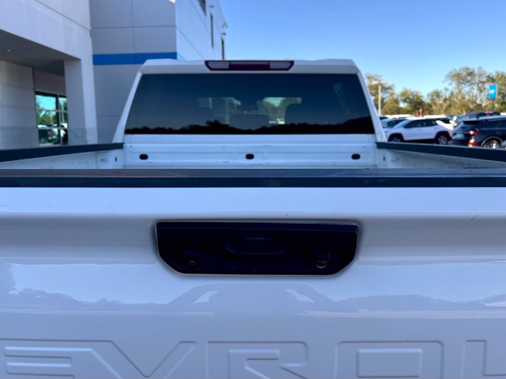 Used 2025 Chevrolet Silverado 2500 LT w/ Convenience Package AWD/4WD image 9