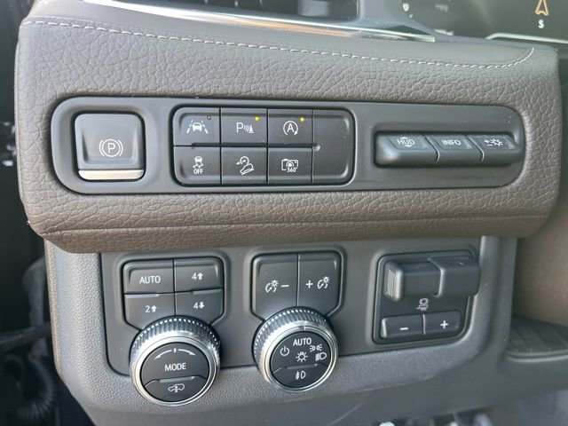 Used 2023 GMC Yukon XL Denali w/ Max Trailering Package image 24