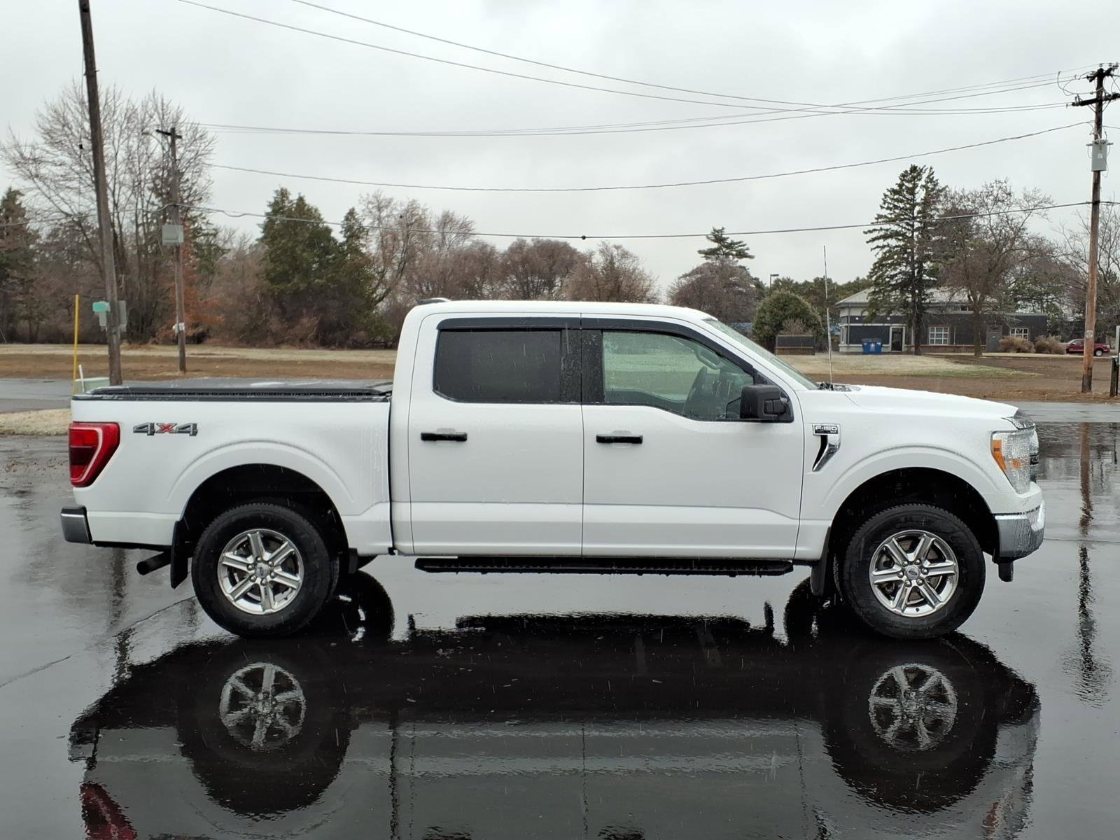 Used 2021 Ford F150 XLT image 7