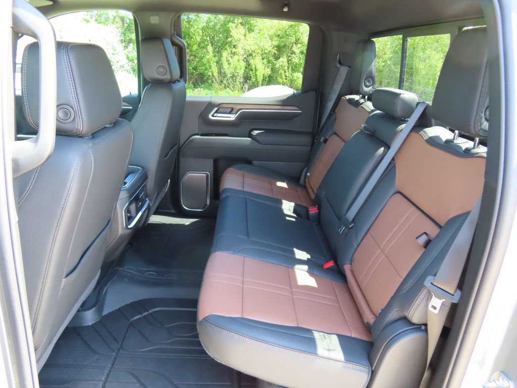 New 2026 Chevrolet Silverado 1500 High Country AWD/4WD image 29