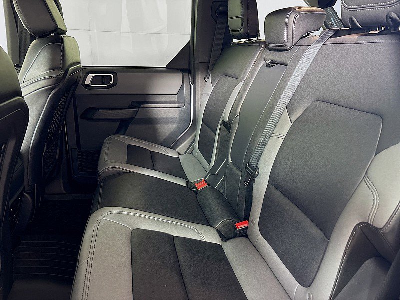 Used 2024 Ford Bronco Big Bend image 22