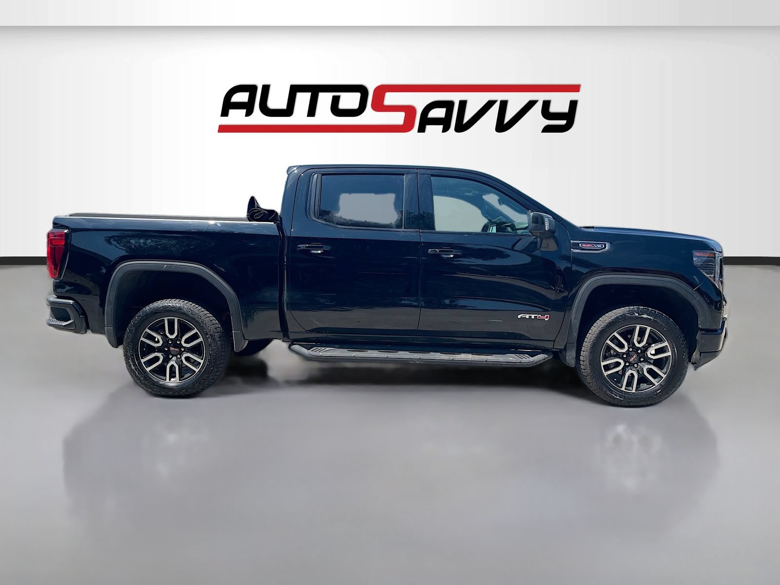 Used 2026 GMC Sierra 1500 AT4 AWD/4WD image 8